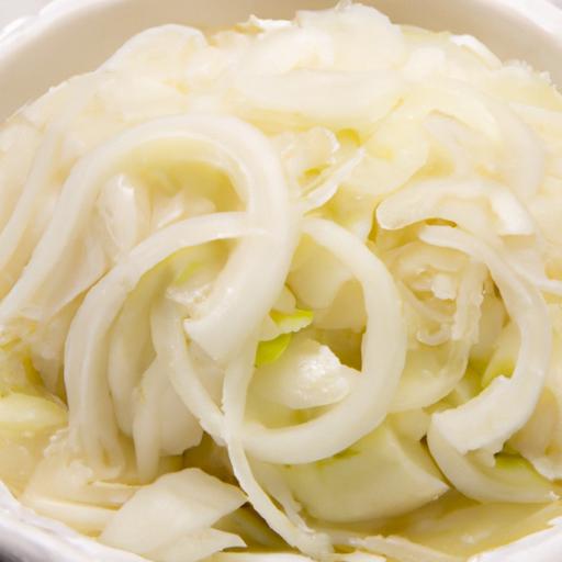 Timeless Taste: The Art of Classic Creamed Onions Unveiled